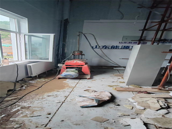 安平地基基础下沉墙体裂缝加固注浆顶升施工