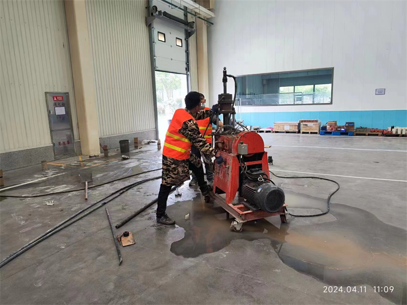 安平厂房地面下沉塌陷注浆加固施工